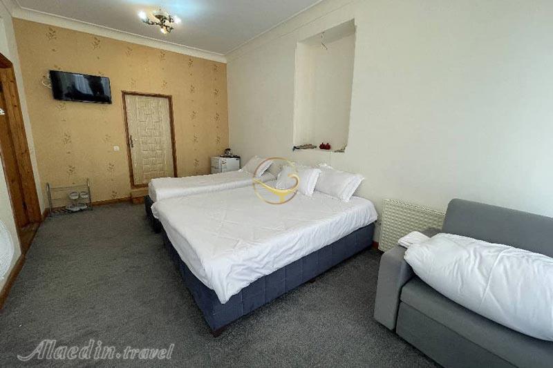 عکس های بوتیک هتل خانه تاریخی صادقی اردبیل