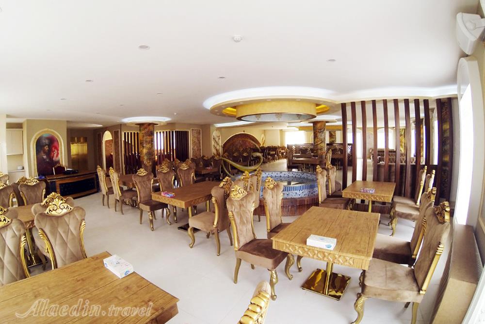 هتل سارای اردبیل | علاءالدین تراول