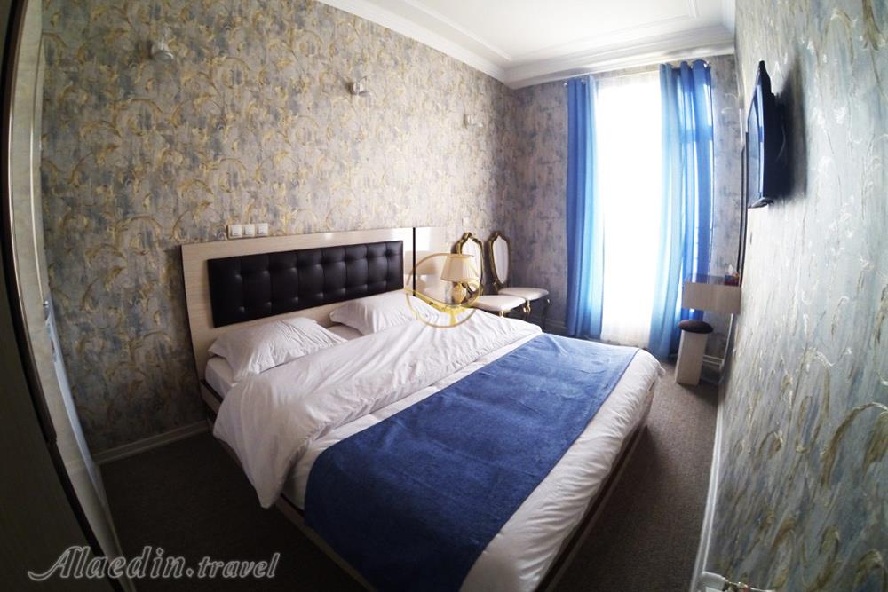 هتل سارای اردبیل | علاءالدین تراول