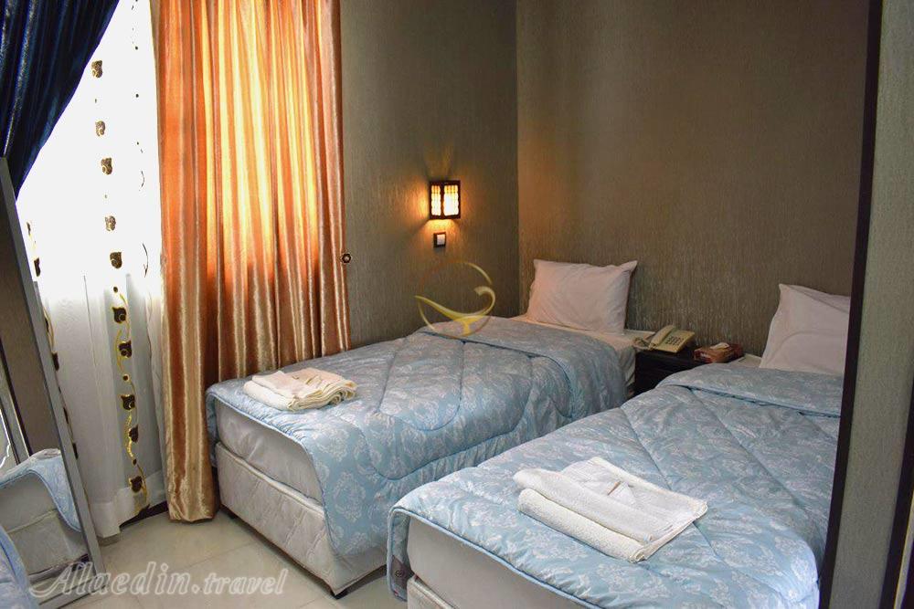 اتاق های هتل شاهان چابهار | علاءالدین تراول