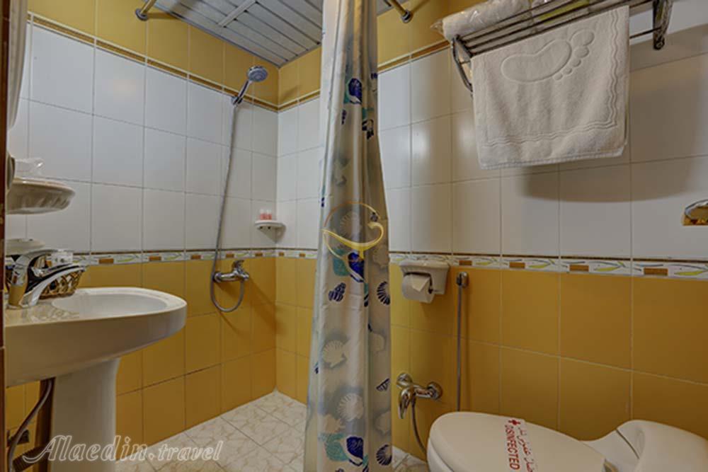 سرویس بهداشتی و حمام هتل 4 ستاره آسمان اصفهان | علاءالدین تراول