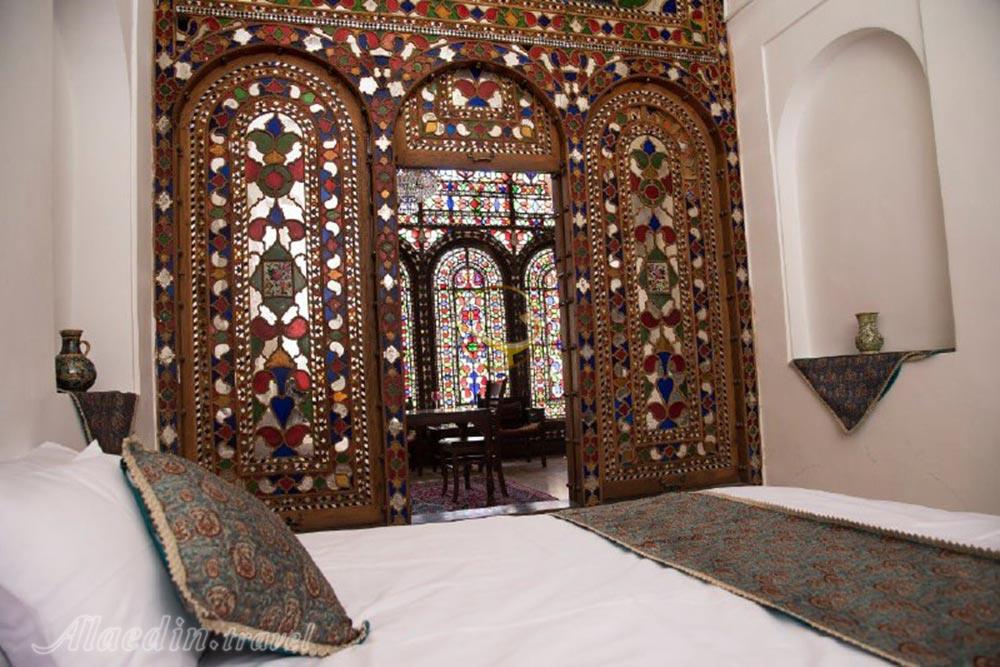 هتل سنتی عتیق اصفهان | علاءالدین تراول