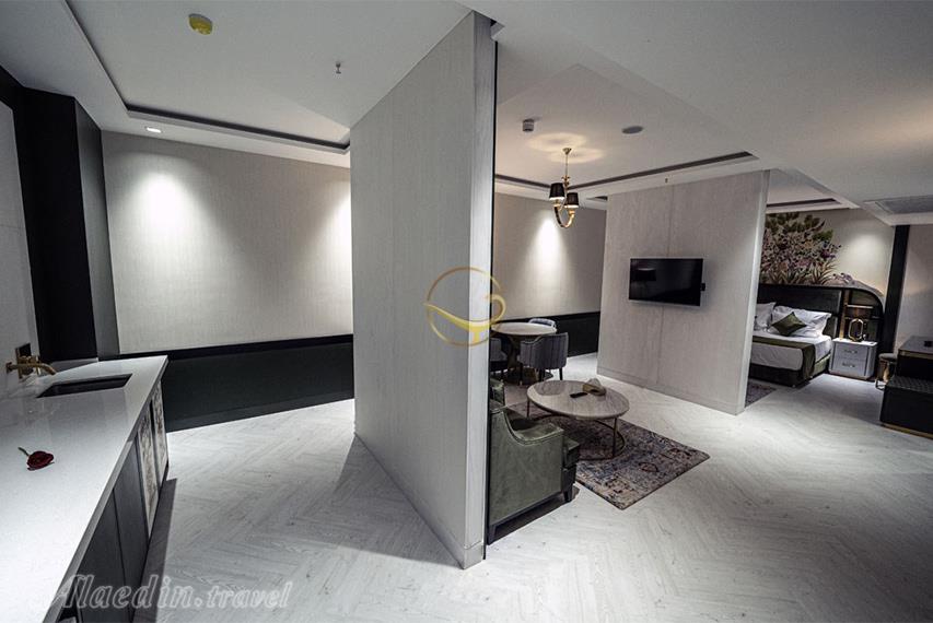 هتل مجلل چهارباغ اصفهان | علاالدین تراول