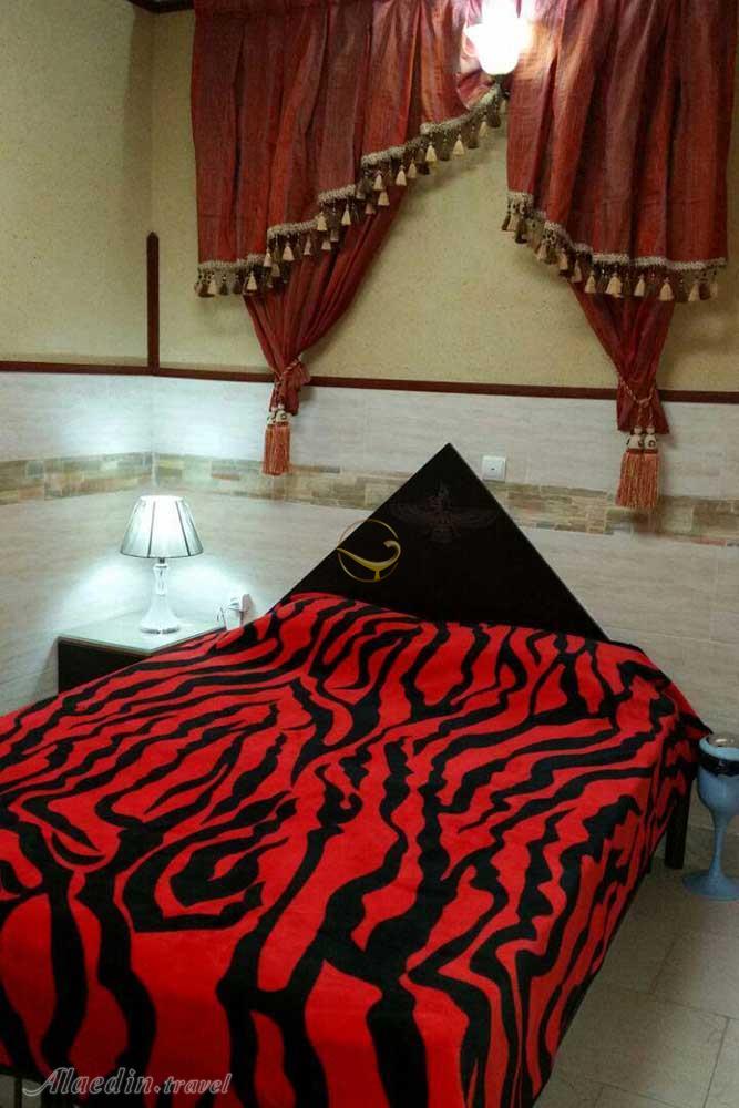 اتاق دو تخته دبل هتل آپارتمان 3 ستاره هخامنشیان اصفهان | علاءالدین تراول