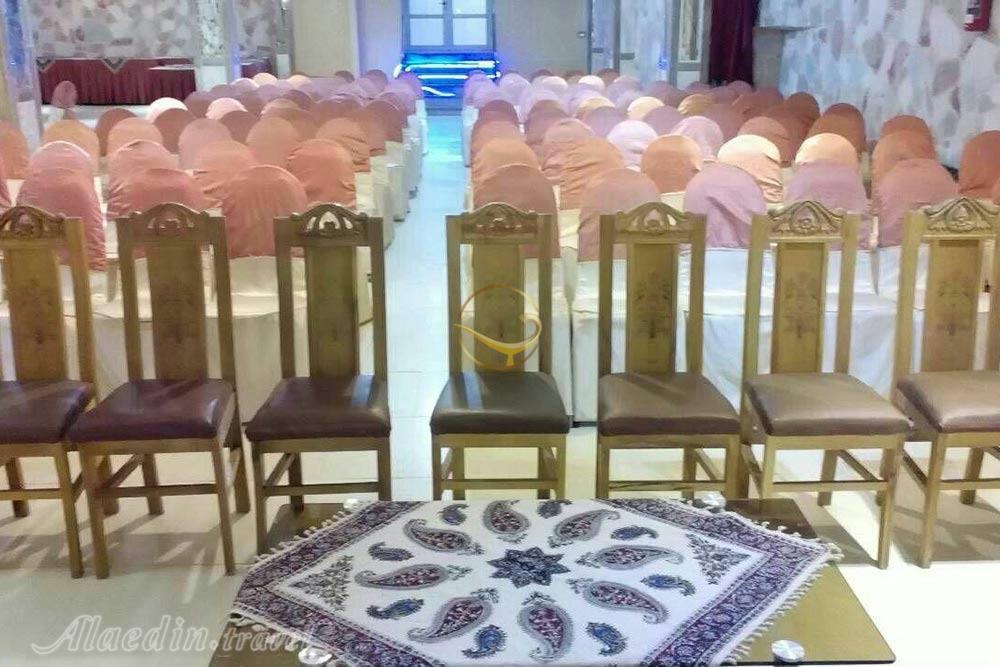 سالن جشن و مراسم هتل سنتی 3 ستاره ابن سینا اصفهان | علاءالدین تراول