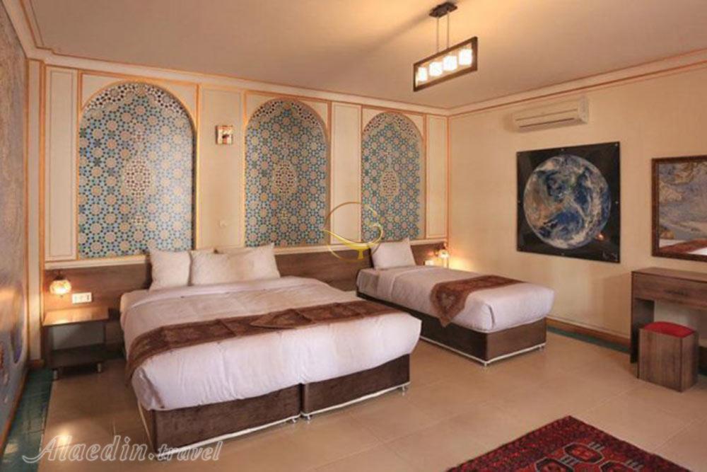 اقامتگاه سنتی خانه کشیش اصفهان | علاءالدین تراول