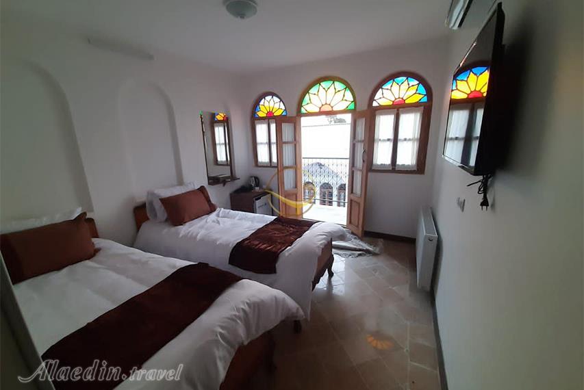 بوتیک هتل شاهان اصفهان | علاالدین تراول