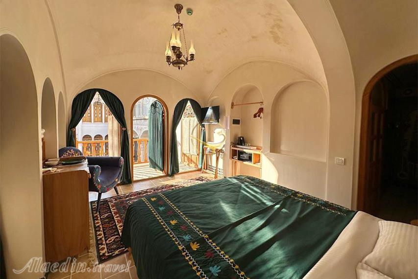 عمارت آقاحسینی کاشان | علاالدین تراول