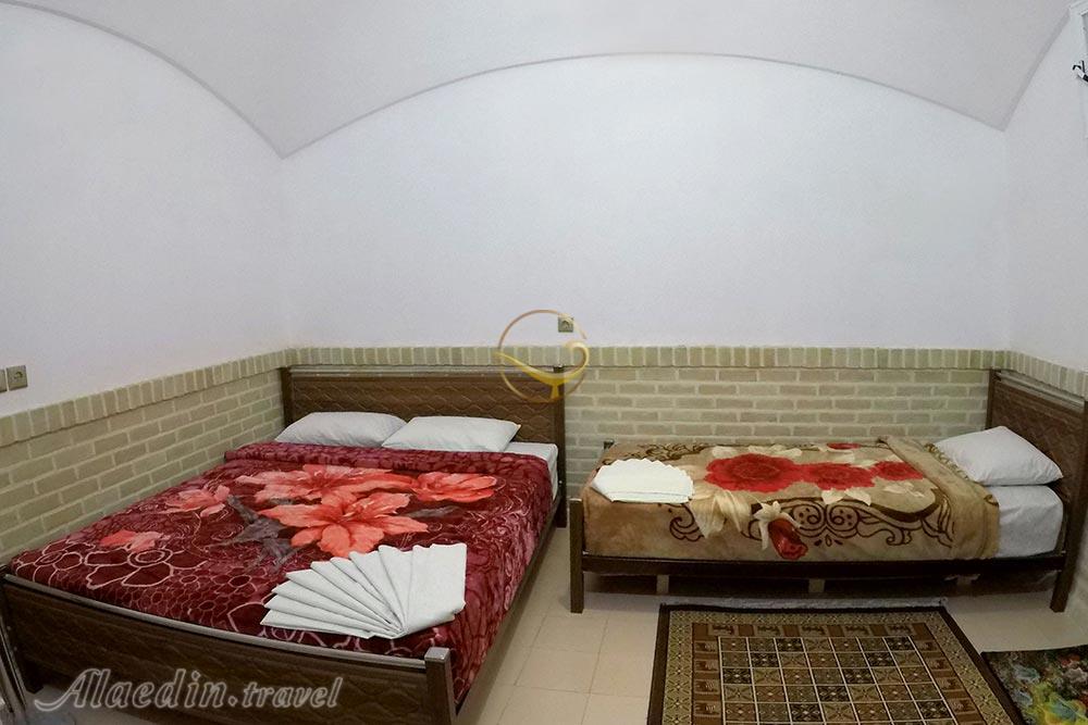 هتل سنتی آمیرزا کاشان | علاءالدین تراول