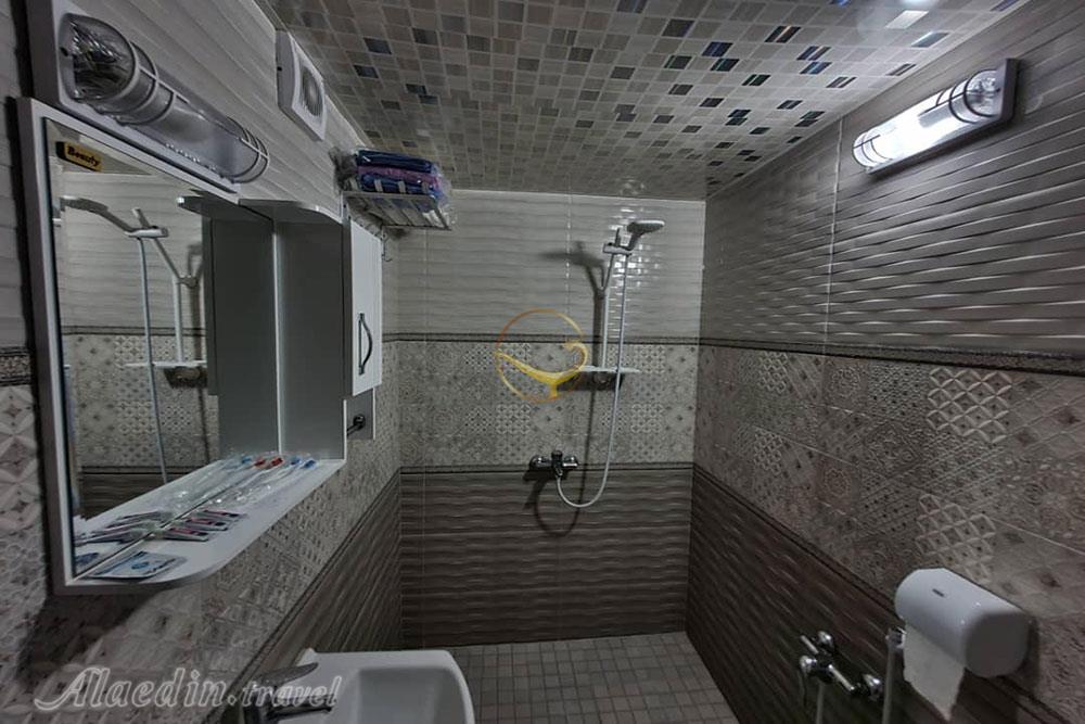 هتل اطلسی کاشان | علاءالدین تراول