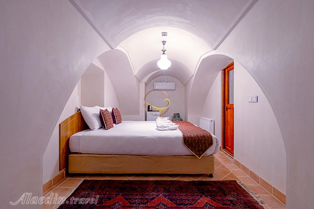 بوتیک هتل سرای قجر | علاءالدین تراول