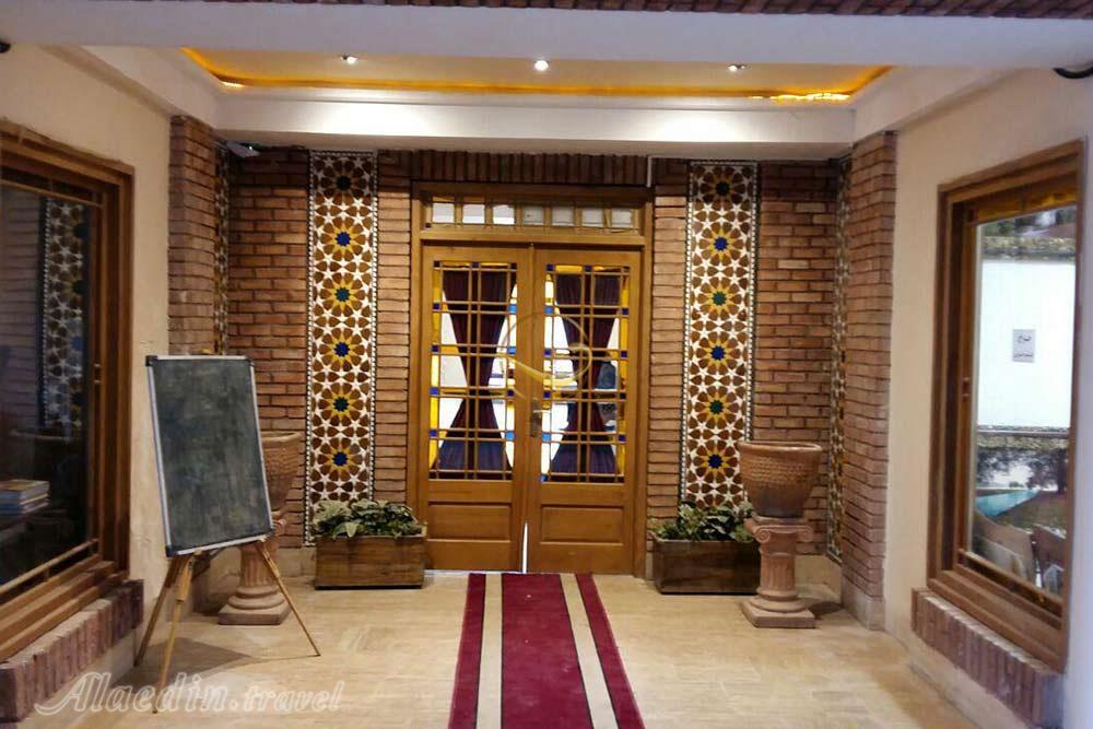 ورودی مجتمع گردشگری خورشید اردهال | علاءالدین تراول