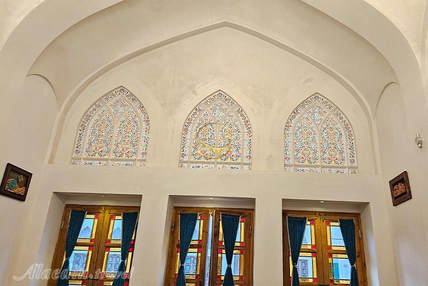 هتل خانه مرشدی 2 (ادیب) کاشان