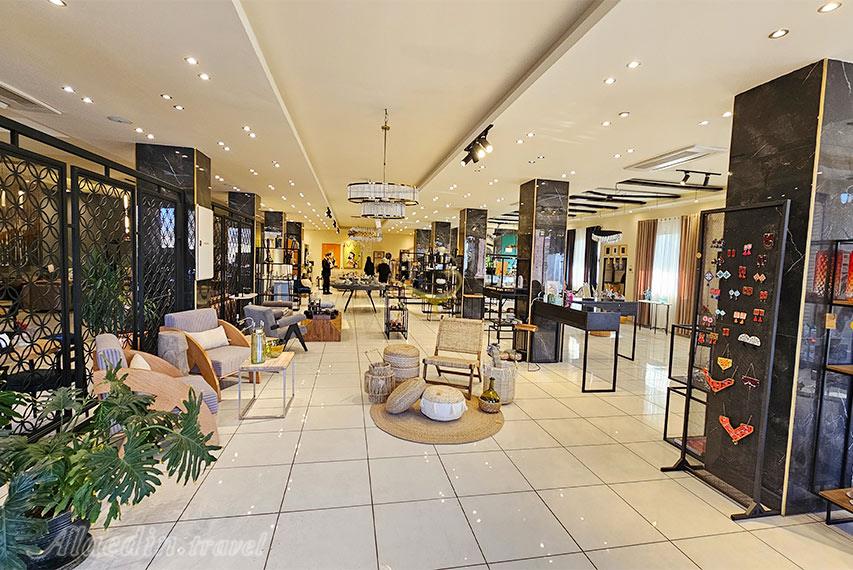 هتل نگارستان کاشان | علاالدین تراول