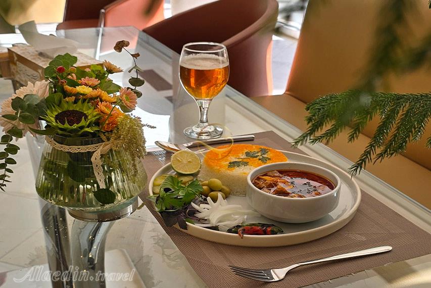 هتل آزادگان کرمانشاه | علاالدین تراول