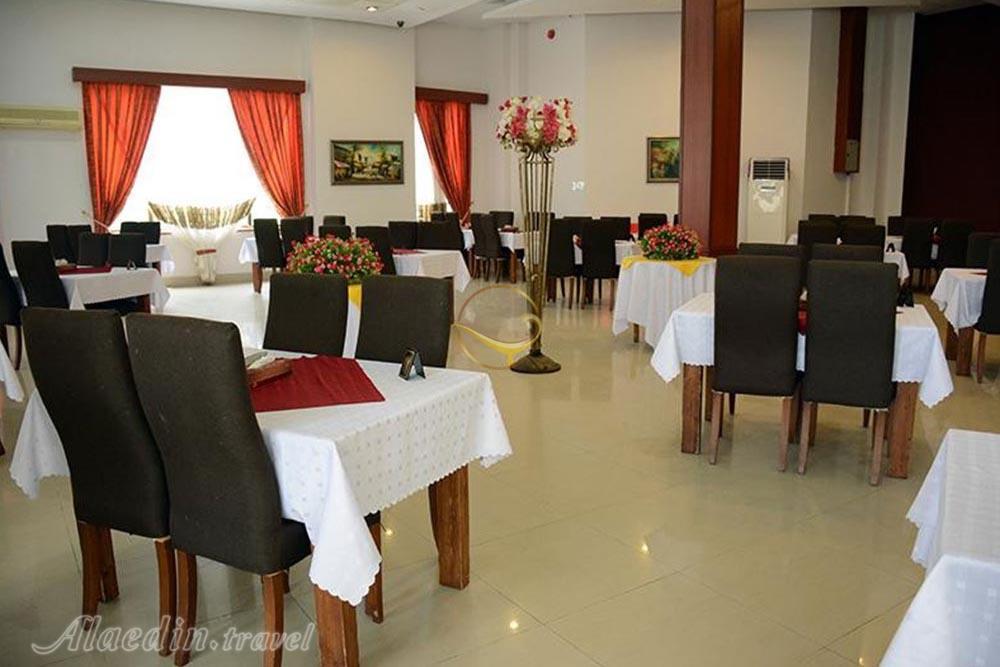 رستوران هتل 4 ستاره گراند کیش | علاءالدین تراول