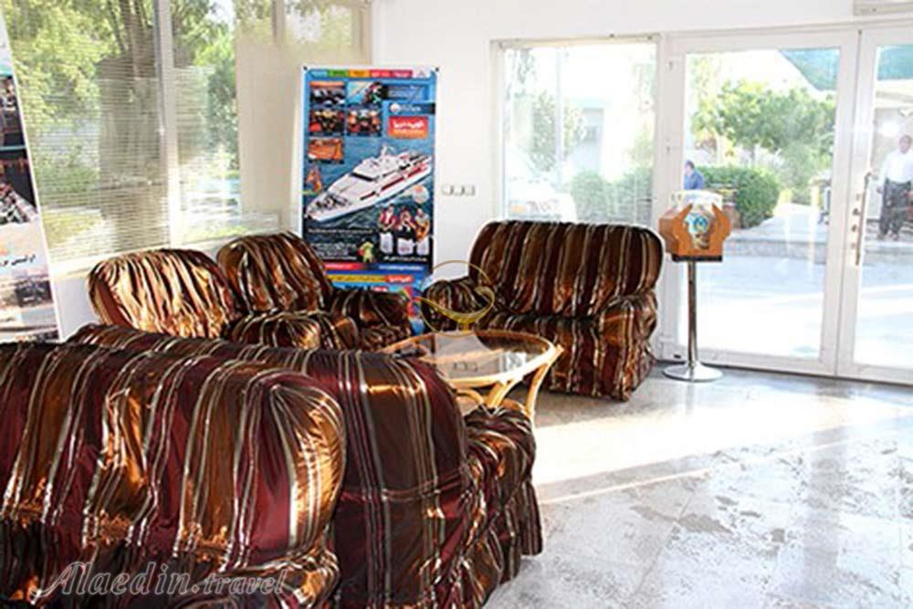 لابی هتل سه ستاره سیمرغ کیش | علاءالدین تراول