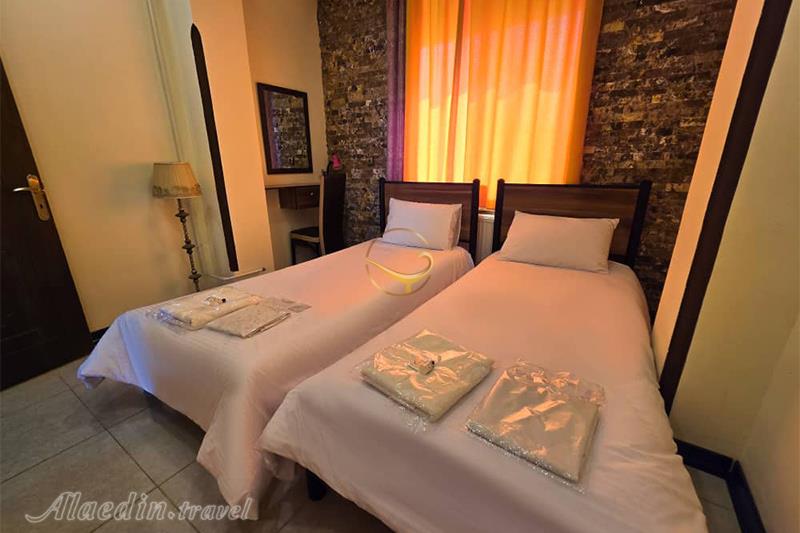 عکس های هتل آپارتمان تعطیلات لاهیجان