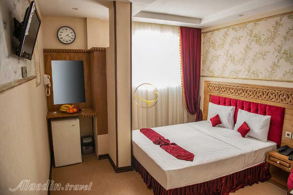 هتل علمدار مشهد | علاءالدین تراول