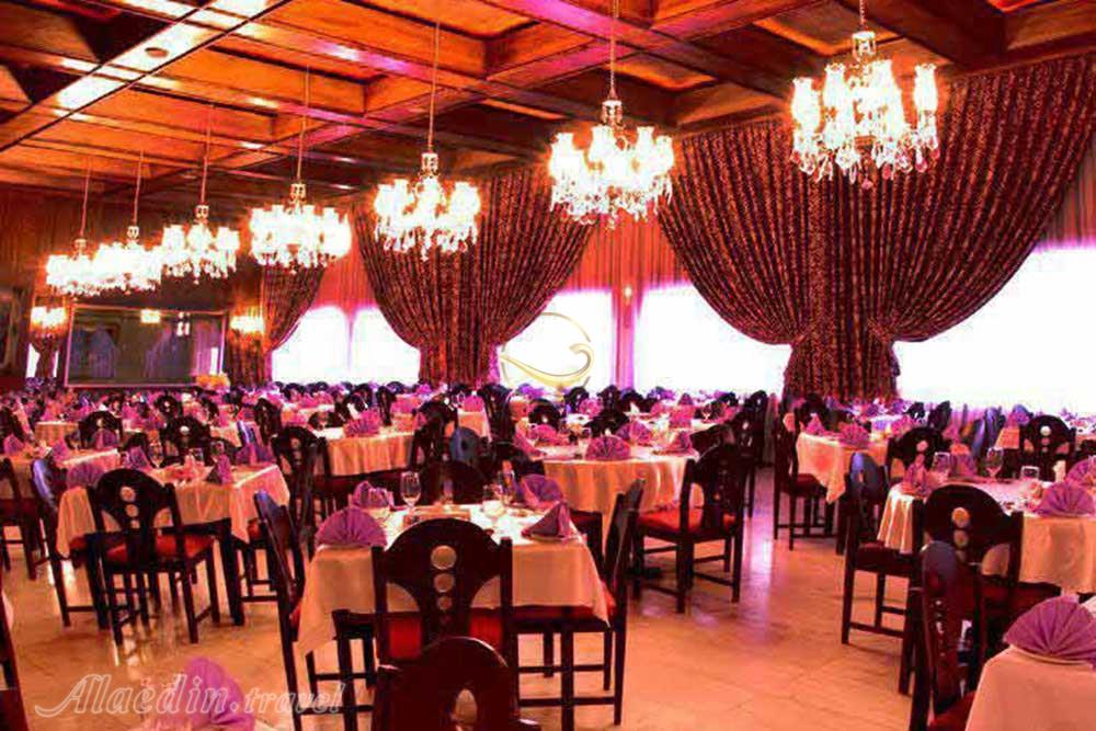 رستوران هتل 4 ستاره آسیا مشهد | علاءالدین تراول