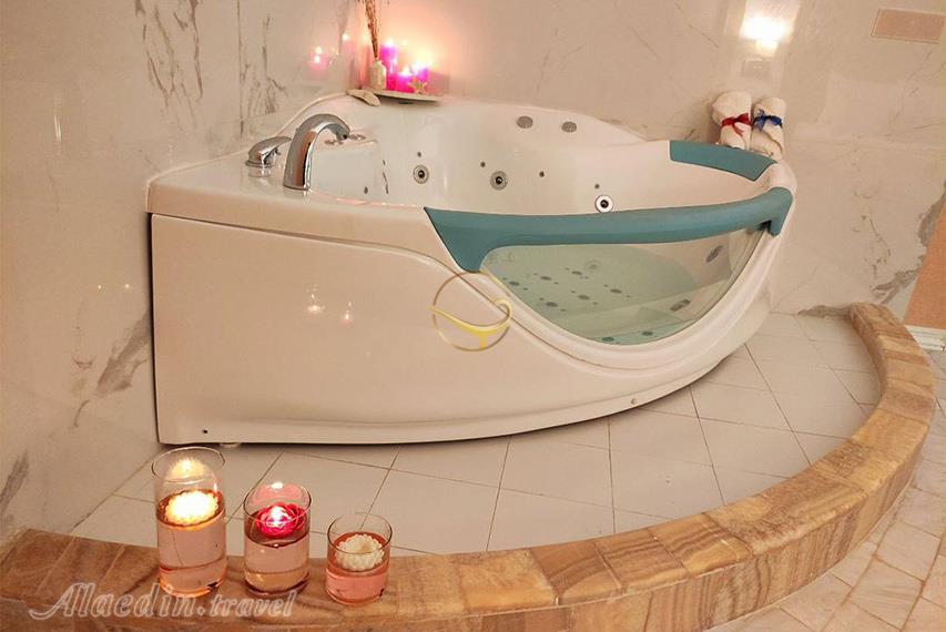 هتل پارس امپراطور مشهد | علاالدین تراول