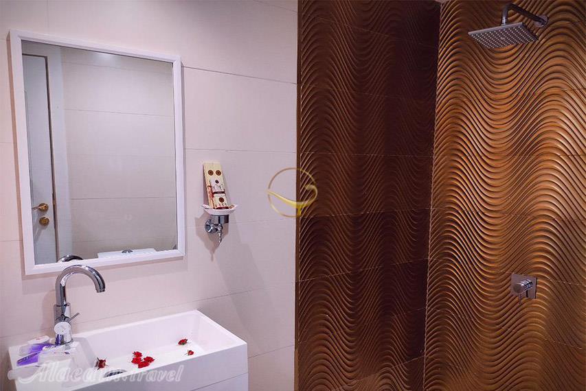 هتل پارس امپراطور مشهد | علاالدین تراول