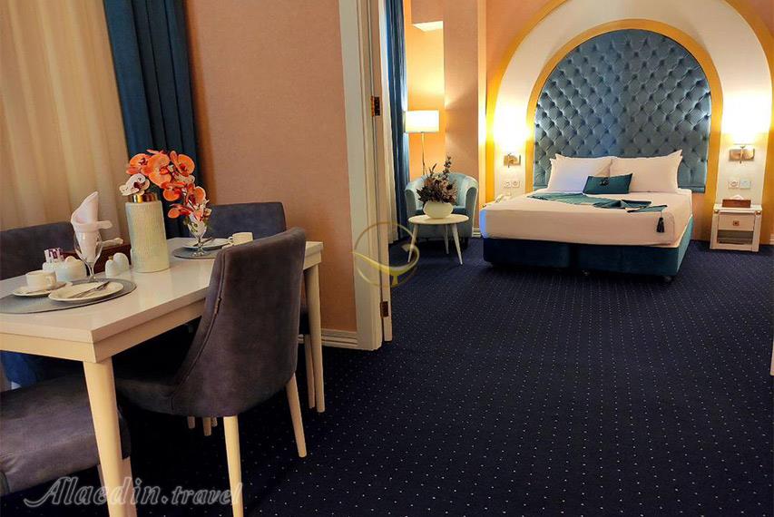 هتل پارس امپراطور مشهد | علاالدین تراول