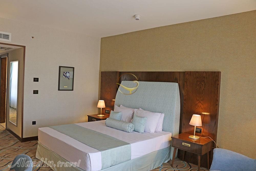 هتل قصر الضیافه رکسان مشهد | علاءالدین تراول