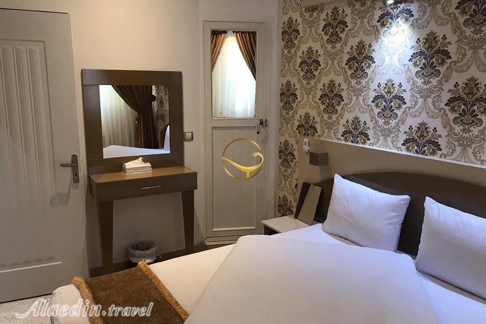 هتل آپارتمان هومن مشهد | علاءالدین تراول