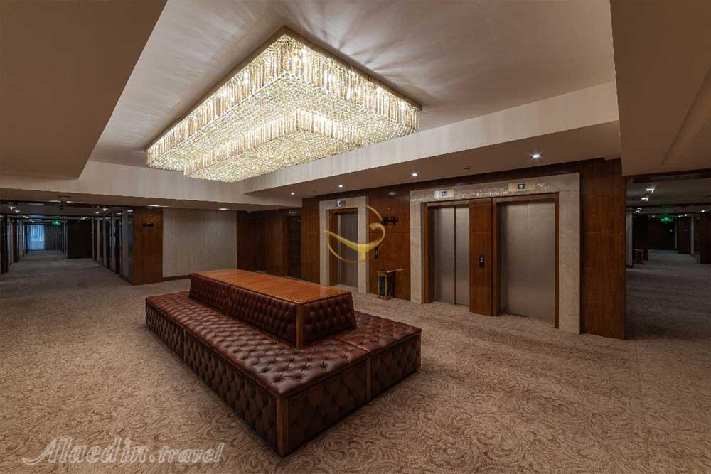 هتل بزرگ  جهان مشهد