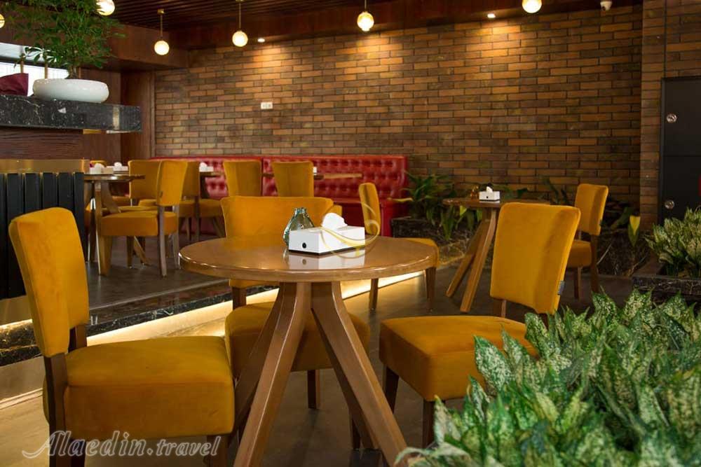 هتل جوارالملک | علاءالدین تراول