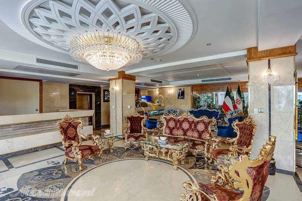لابی دلنشین هتل 5 ستاره کوثر ناب مشهد | علاءالدین تراول