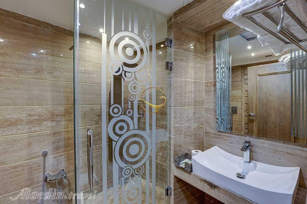 سرویس بهداشتی هتل 5 ستاره کوثر ناب مشهد | علاءالدین تراول