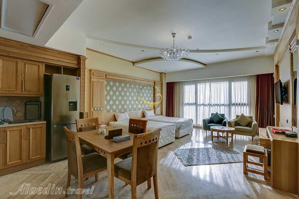 رویال سوئیت هتل 5 ستاره کوثر ناب مشهد | علاءالدین تراول