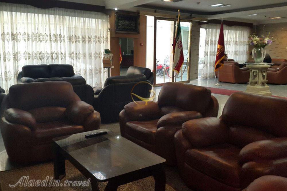 لابی هتل آپارتمان مشکات مشهد | علاءالدین تراول