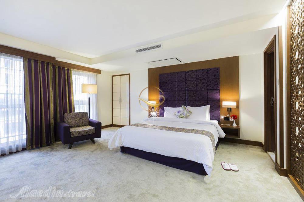 اتاق دبل هتل 4 ستاره نگین پاسارگاد مشهد | علاءالدین تراول