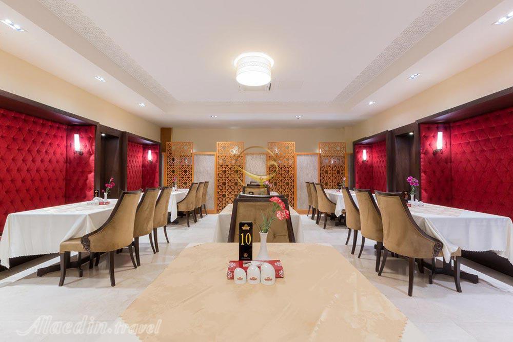 رستوران هتل 4 ستاره نگین پاسارگاد مشهد | علاءالدین تراول