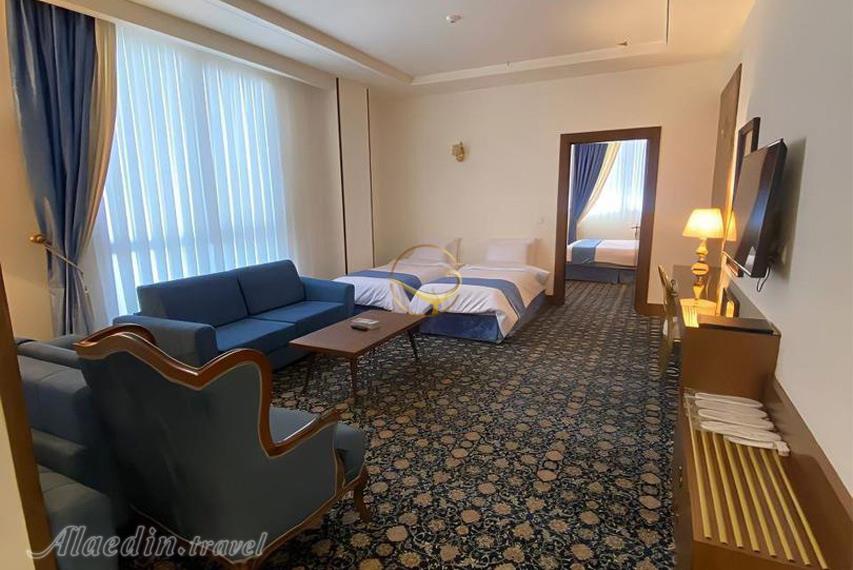 هتل شکوه شارستان مشهد | علاالدین تراول