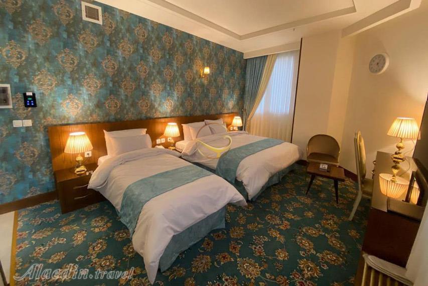 هتل شکوه شارستان مشهد | علاالدین تراول