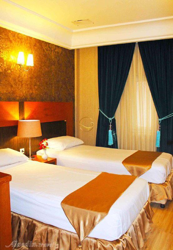 اتاق تویین هتل آپارتمان سروش مشهد | علاءالدین تراول