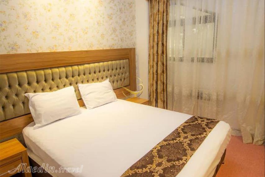 هتل آپارتمان زمرد مشهد | علاالدین تراول