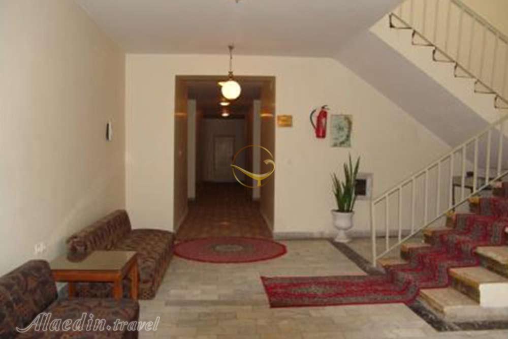 فضای داخلی مهمانسرای جهانگردی میناب | علاءالدین تراول