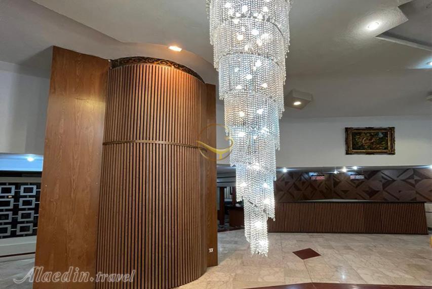 هتل عرش نوشهر | علاالدین تراول