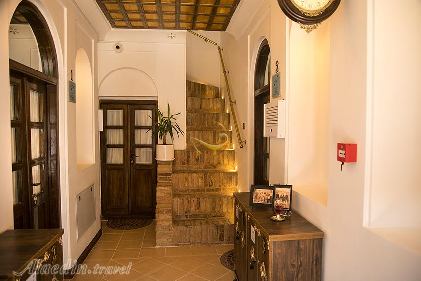 بوتیک هتل دیاکو سنندج | علاالدین تراول