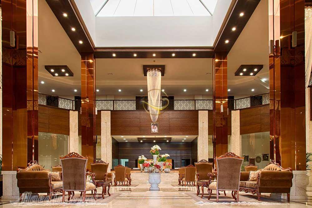 لابی هتل سه ستاره بین الحرمین شیراز | علاءالدین تراول