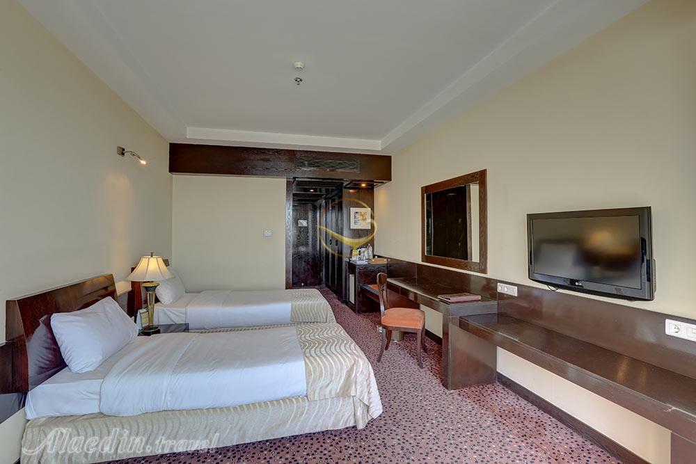اتاق دو تخته تویین هتل 5 ستاره چمران شیراز | علاءالدین تراول