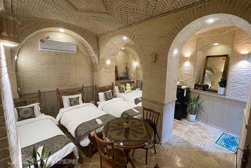 بوتیک هتل جهانشاهی شیراز | علاالدین تراول