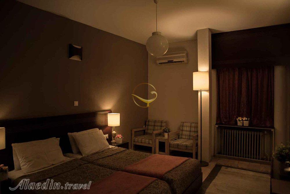 اتاق دو تخته دبل هتل رودکی شیراز | علاءالدین تراول