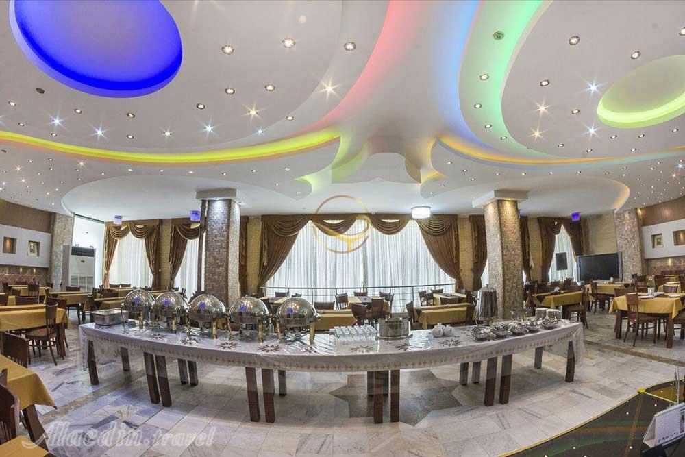 رستوران هتل آپارتمان شمس شیراز | علاءالدین تراول