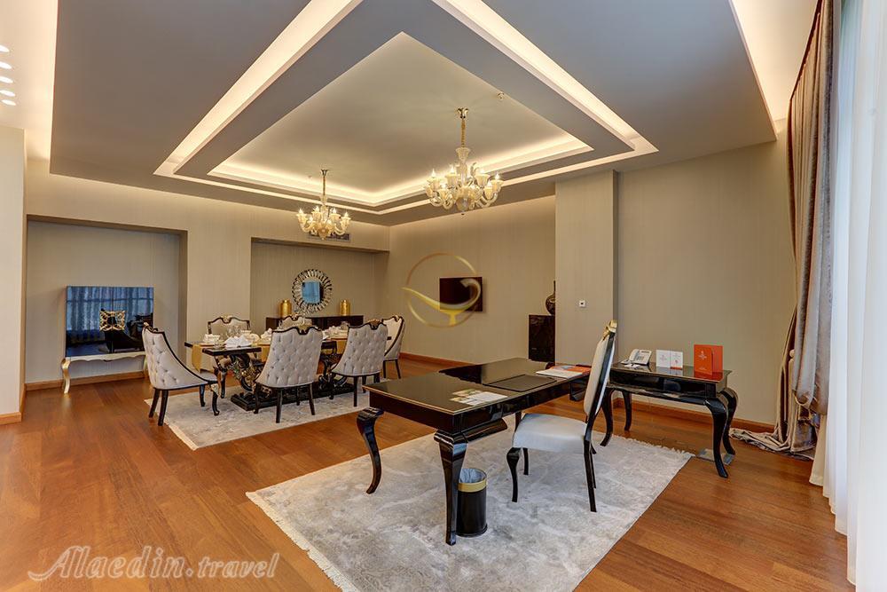 سوئیت رویال هتل 5 ستاره کایا لاله پارک تبریز | علاءالدین تراول